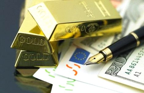 BANKER | بنکر: پیش بینی قیمت دلار و طلای ۱۸ عیار تا پایان سال ۱۴۰۵امروز، دوشنبه شهریورماه، بازار ارز و طلا مسیر صعودی ابتدای روز را رها