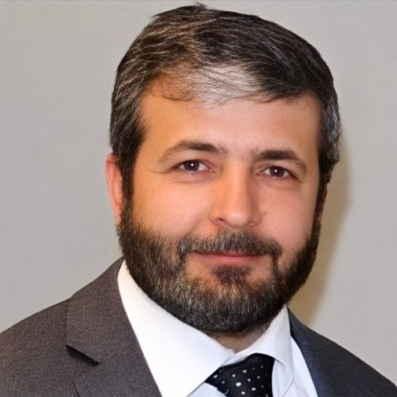 זאבה בפחראבאדי", מנהיג מפלגת האופוזיציה הכורדית האיראנית "קומלה", נהרג וגופתו נמצאה לאחר שנורה במלון ארג'אן…