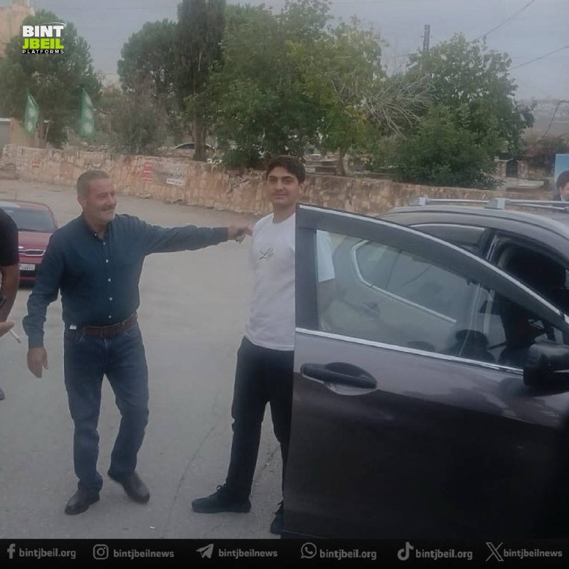 החזרתו של הילד אדם זלזאלי לעיר הולדתו דיר קאנון אל-נהר לאחר שנעלם אתמול לאחר שחצה את חופת העפר מכיוון ואדי…