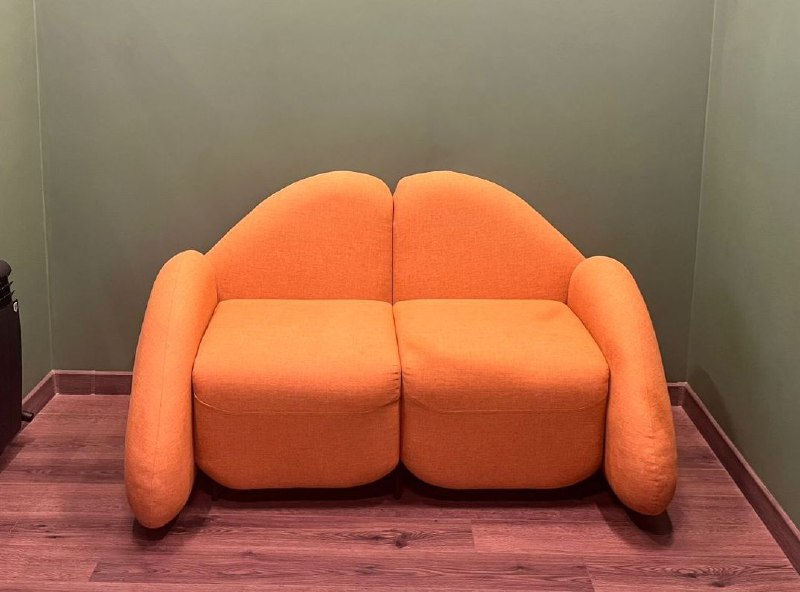 Продаю диван