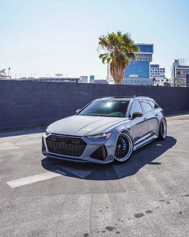 Audi RS6 Avant