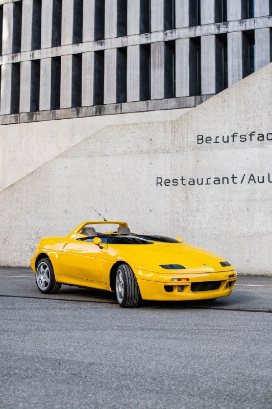 1990 Lotus Elan M200 Speedster ConceptElan M100 задумывался как массовый спортка