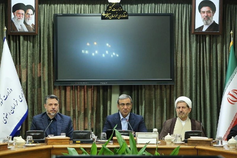شهرآرانیوز: 🔶تمام ارکان حاکمیت خراسان رضوی بر خدمت به مردم متمرکز شدهاند 👤 غلامحسین مظفری، استاندار خراسان رضوی در نشست مشترک با رئ