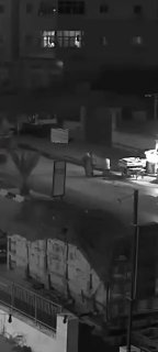 אזרח מת ואשתו נפצעה באורח קשה כתוצאה מתאונת דרכים שאירעה בעיירה אלח'דר שבמחוז בית לחם.