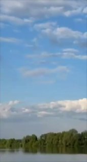 Нападенията на дрона удариха Русия, Владимир, предизвикаха пожари в две инфраструктурни съоръжения, каза областният управител.