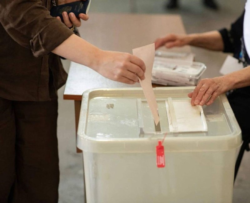 בחירות באזורי ארמניה: 90–96% מהקולות למפלגת השלטון ולחמש קהילות ללא תחרות פוליטית ועדת הבחירות המרכזית של א…