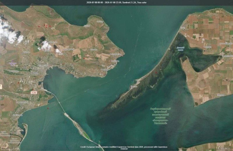 Satellite imagery shows the aftermath of a Ukrainian strike on an oil depot in Mikhailovsk, Stavropol region.