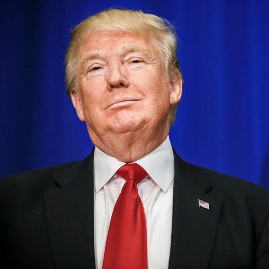 Flash: 🇺🇸🇮🇷 The US is deploying thousands of troops across the Middle East ahead of a new round with Iran, according to AP