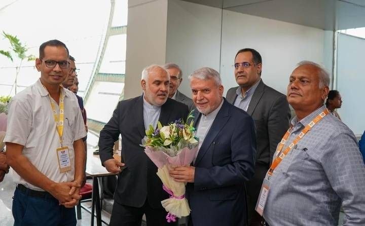 روزنامه سپهرغرب: ⭕️پیشنهاد ایران برای تشکیل صندوق توسعه زیرساخت‌های گردشگری کشورهای بریکس وزیر میراث‌فرهنگی، گردشگری و صنایع‌دستی: 🔸 عضوی