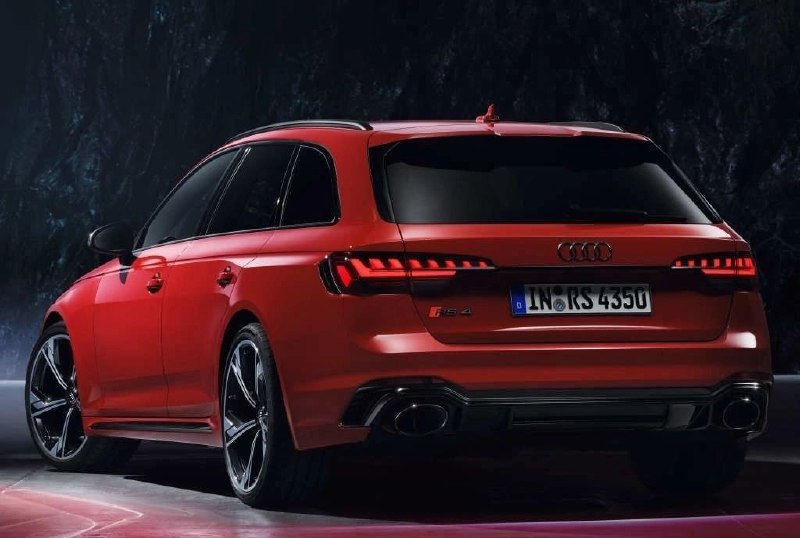 Audi RS 4 Avant (B9) '2019 3