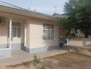 Uchastka sotiladi. Hovli sotiladi!