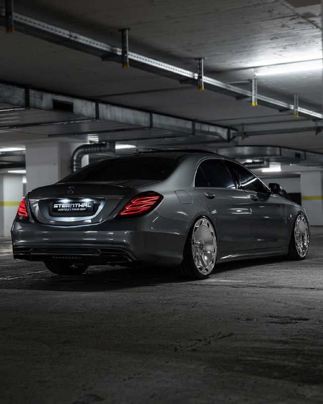 Mercedes Benz 8