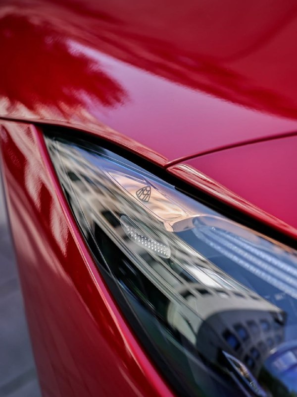 Beyond Luxury Roadster MAYBACH SL 680 4