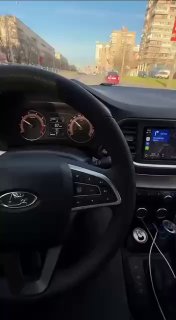 У новой Lada Vesta на скорости 60 км/ч заблокировался руль. Водителю в этот раз 
