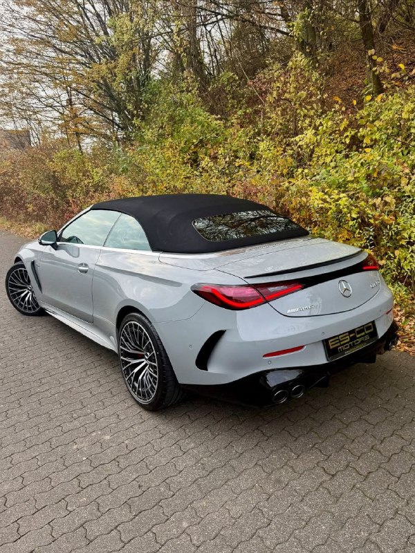 CLE 53 AMG Cabriolet 4MATIC+ 3