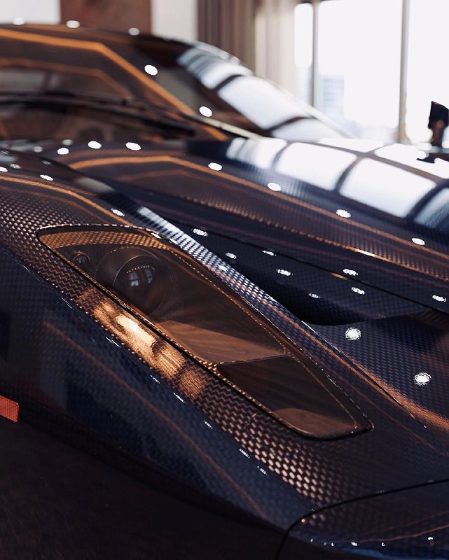 Enzo Ferrari от LMM Design 6