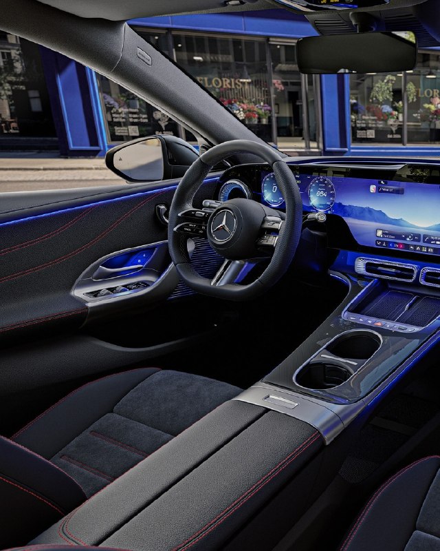 NEW Mercedes-Benz C-Class interior 3