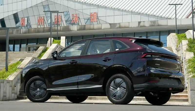 Минпром Китая опубликовал данные о новом Dongfeng Forthing X5 2