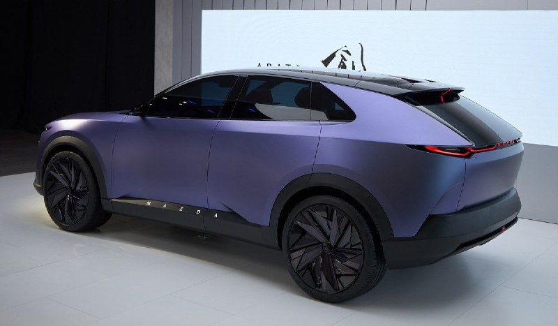 Mazda рассекретила кроссовер EZ-60 — серийное воплощение концепта Arata 4