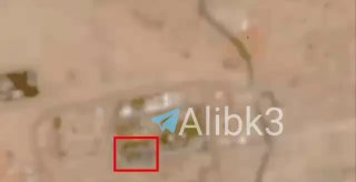 תמונות לוויין נוספות מציגות תחנת שאיבה מותקפת על ידי מל"טים תימנים בצינור הנפט הגולמי מזרח-מערב, כאשר צלקת צריבה אפשרית נראית ליד מה שנראה כאחת מהרכבות משאבת הנפט הגולמי העיקריות בתחנה.