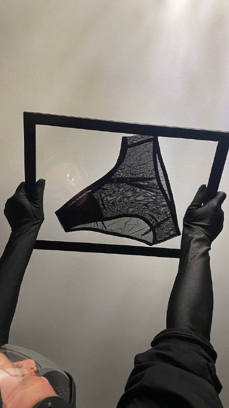 Бренд PassionZu прислал мне подарок, от которого я прибывала в шоке, пока не разобралась что к чему. Инструкции всегда читаю в самом конце🤡Я заказала белье, а получила массу эмоций от перформанса в коллаборации себя и философии бренда. Совершила удар «освобождения», который олицетворяет возвращение к себе настоящей. Спасибо большое тому, кто это придумал и создал — хозяйке бренда Зульфире🌹Бренд PassionZu прислал мне подарок, от которого я прибывала в шоке, пока не разобралась что к чему. Инструкции всегда читаю в самом конце🤡Я заказала белье, а получила массу эмоций от перформанса в коллаборации себя и философии бренда. Совершила удар «освобождения», который олицетворяет возвращение к себе настоящей. Спасибо большое тому, кто это придумал и создал — хозяйке бренда Зульфире🌹