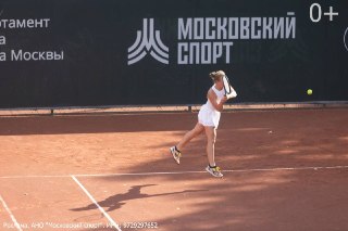 Гейм, сет, матч! Фестиваль тенниса прогремит ракетками в Москве с 7 по 12 июля. Организатор — Департамент спорта города Москвы. Мероприятие проходит в рамках проекта "Лето в Москве".В парке "Ходынское поле" 11 и 12 июля вас ждут бесплатные уроки тенниса дл