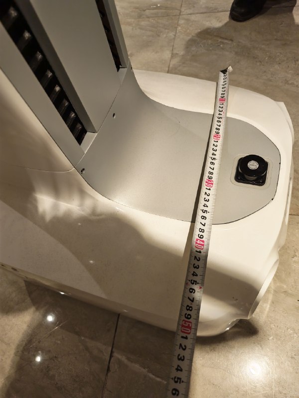 150元三小时机器人保洁体验：1.盘式机器人底座宽50cm