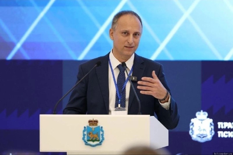 תמונות מפורום המדיה הבינלאומי ז' פסקוב לבני ארצם העיתונאי אלכסיי סטפנוב פרסם תמונות מתחומי פורום המדיה של פ…