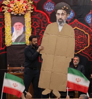 Новому главе Ирана Моджтабе Хаменеи оторвало ноги в ходе удара ЦАХАЛ по Тегерану. Сейчас аятолла в коме. Подробнее о диагнозах и перспективах восстановления Верховного лидера ИРИ — уже в нашем MAX.