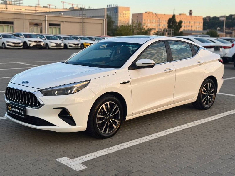 🚘 В продаже jac j7

Год выпуска: 2023
Пробег на табло: 82 000 км
Птс: электронный
Двигатель: 1.5 бен... - фотография