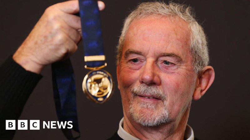 Robert Walls: AFL great dies using voluntary assisted dying laws