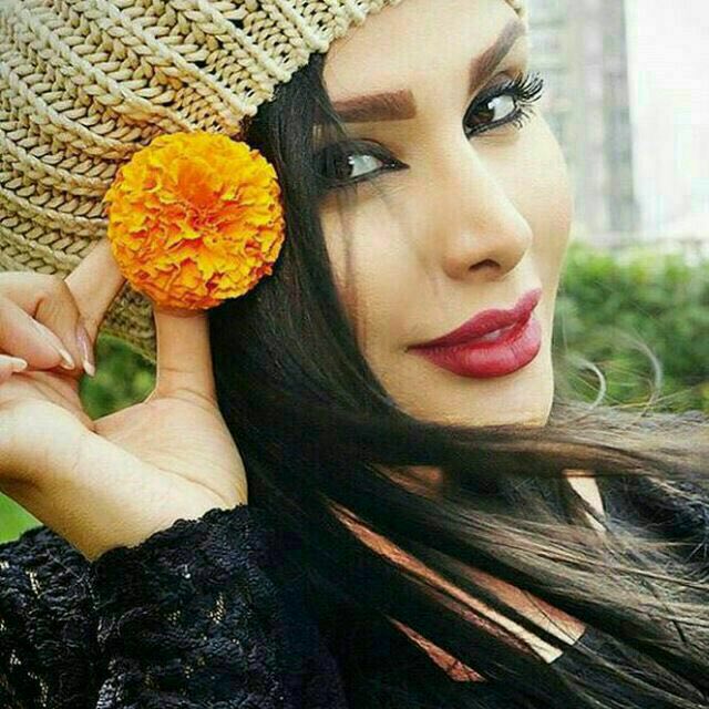 ♡عـشـ ᬸ💞ـق ابــ ᬸᮀ💞ـدی: زندگی "باغی" استکه با عشق "باقی"است."مشغول دل" باشنه "دل مشغول".بیش تر "غصه های ما"از "قصه های خیالی ماست."پس بداناگر "ف
