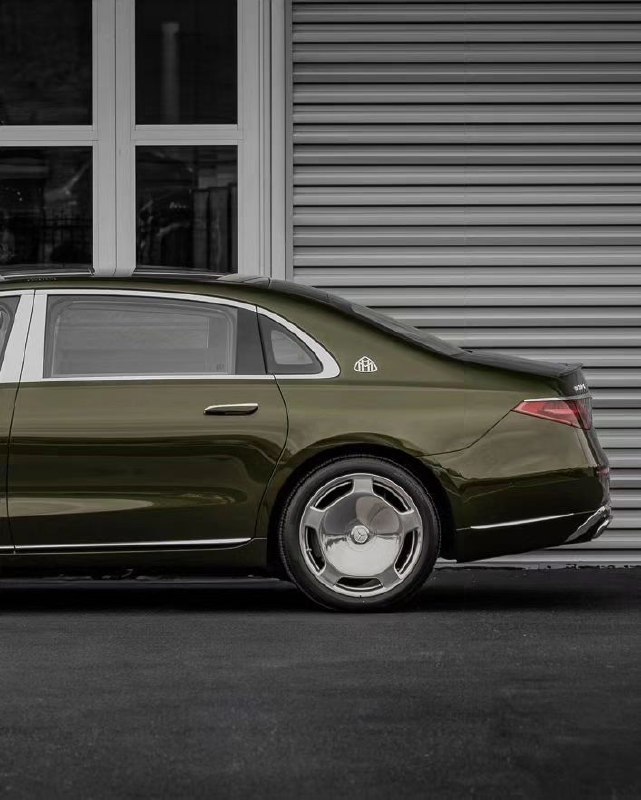 MAYBACH S680 V12 BITURBO 2