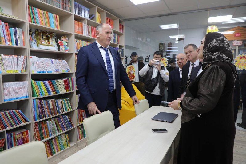 📖 Новую модельную библиотеку открыли в Казбековском районе фото