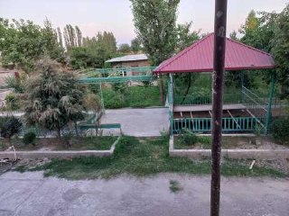 Сдаётся в аренду большой участок для бизнеса или производства.