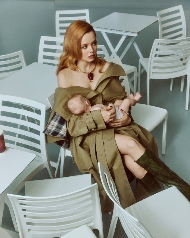 Актриса Мила Ершова после родов уже вовсю занялась работой и почувствовала в фот