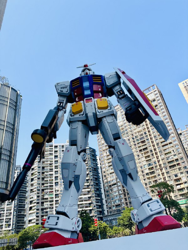 还是喜欢长这样的人形机器人