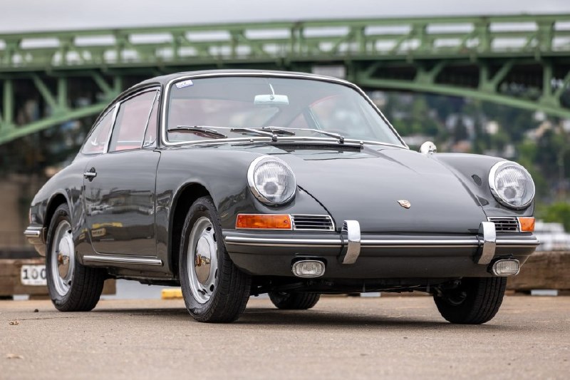 🚗💡 Поршневой шедевр 1965 года: Porsche 912 Coupé с 2,2 л. «big‑bore»В сентябре