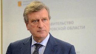 В Москве задержан директор парка «Патриот» Минобороны и бывший губернатор Кировской области Игорь Васильев, сообщают «Фонтанка» и РБК со ссылкой на источники.По данным «Фонтанки», Васильева подозревают в получении взятки, в материалах по его делу фигурируе
