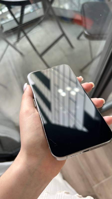 Продаю iPhone 15 Pro Max, 512 GB