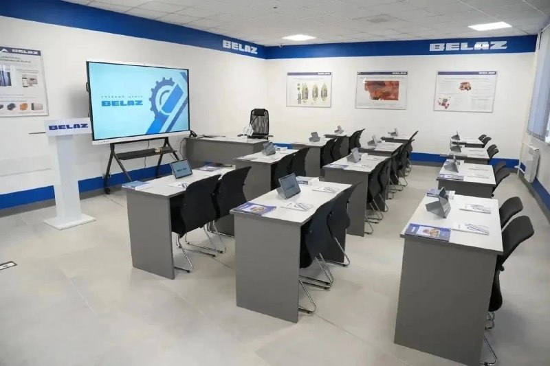 מרכז ההדרכה הראשון של BELAZ של רוסיה נפתח בקוזבאס מרכז ההדרכה הראשון של BELAZ ברוסיה החל לעבוד באזור קמרובו…