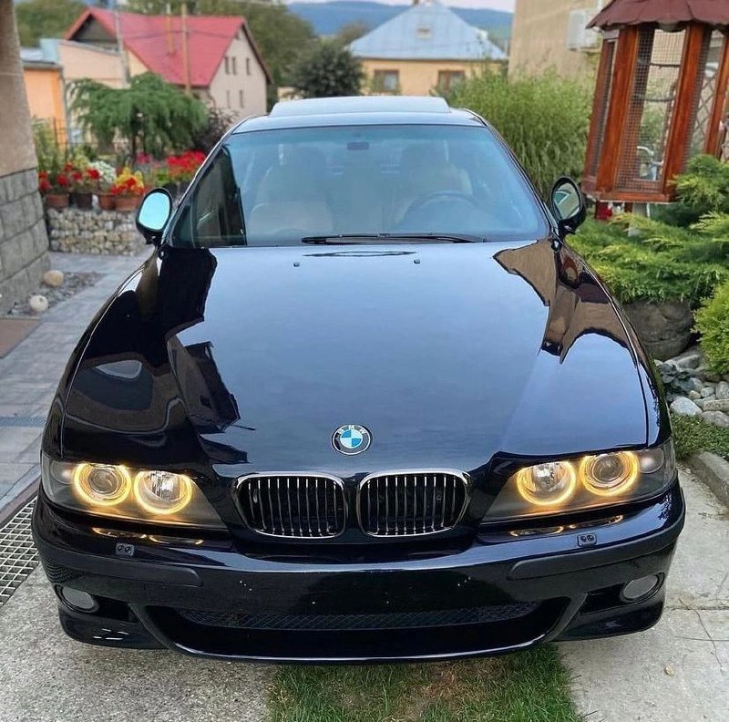 BMW M5 e39 V8