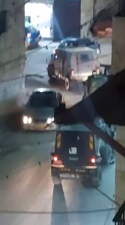 מקורות מקומיים: כוחות הכיבוש מסתערים על העיירה ענתא, מצפון לירושלים הכבושה.