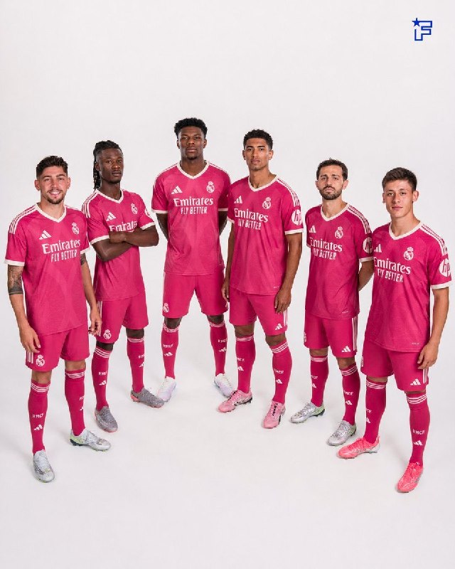 رئال مادرید توییت | Real Madrid Tweet: ⁉️ بهترین ترکیب برای خط هافبک از نظر شما؟🤔@Real_Madrid_Tweets