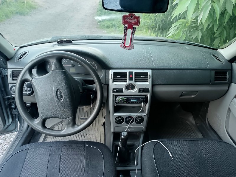 Продам приору 2008 г 1,6 16 - нарь вся переварена 200 тыс. руб с небольшим торгом остальные вопрос п... - фотография