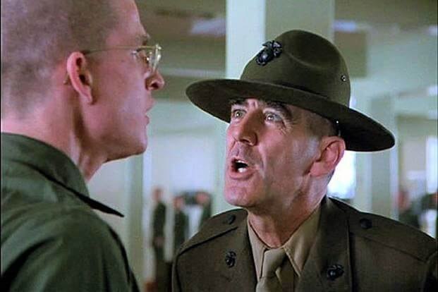 خبرهای فوری: تو انقدر زشتی که میتونی توی هنرهای مدرن تبدیل به یک شاهکار بشی!📽 Full Metal Jacket | 1987@Khabarfouriei