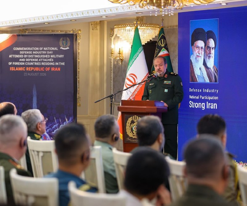 شهرآرانیوز: 🔶در شرایط جنگی هم سامانههای جدید وارد میدان شدند👤سردار ابنالرضا، سرپرست وزارت دفاع دیدار با وابستههای نظامی مقیم تهرا
