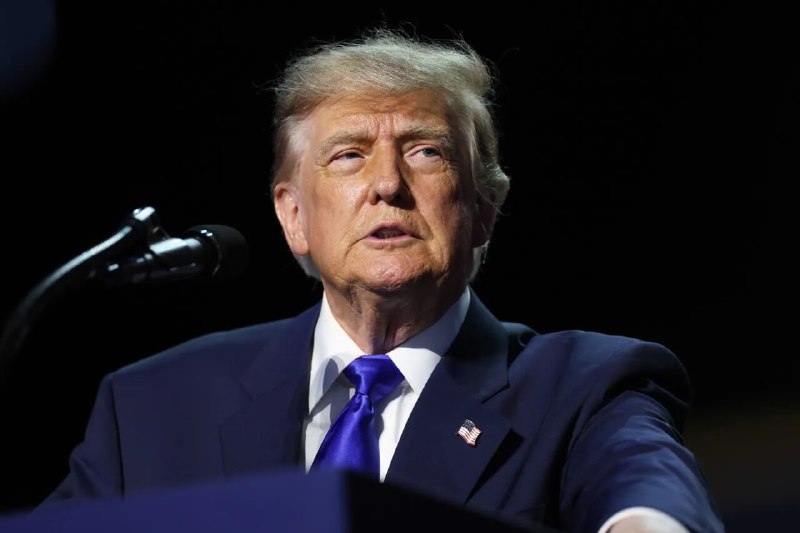 7 weeks until the elections; Trump's approval rating dropped to 37%
