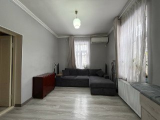 Мирабадский район. Продается участок. 5.4 сотки.