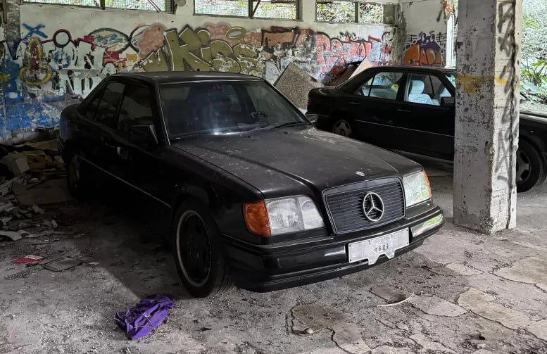На Тайване обнаружена заброшенная коллекция автомобилей Mercedes-Benz 4